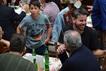 Entrega del título de honor a diez socios de El Casino de Telde (Foto TA)